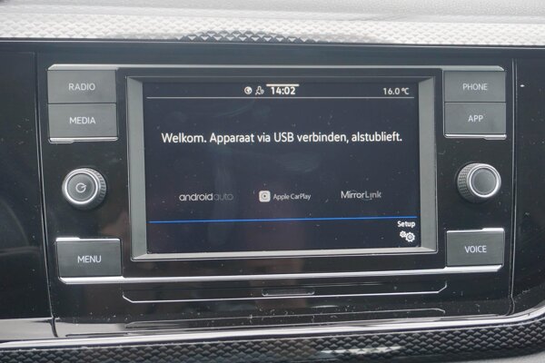 Apple Carplay/Android Auto