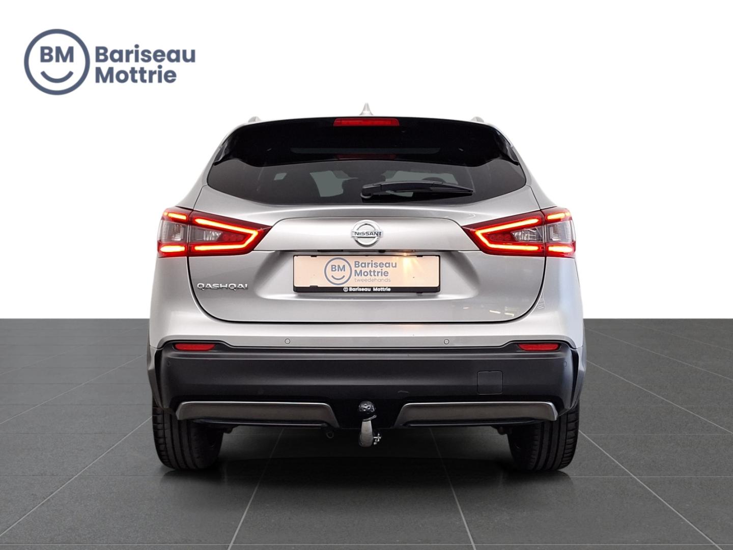 Nissan QASHQAI 1.2 BENZINE *PANO DAK*LEDER*ZETELVERWARMING*360°CAMERA SENSOREN*TREKHAAK*DAB*GPS* - Image 5