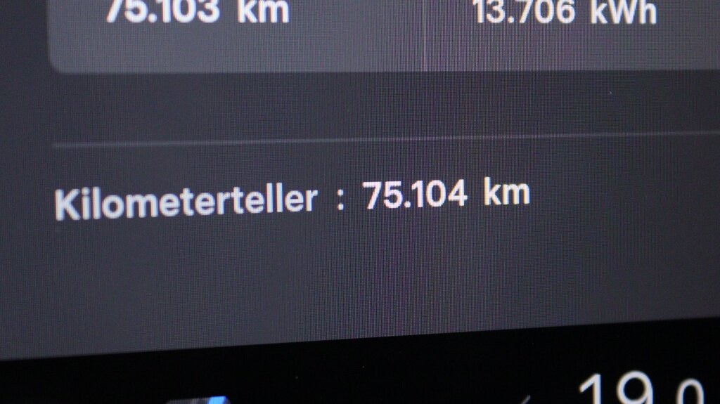 Tesla Model Y Long Range AWD 75kWh | Panoramdak | Navigatie | Stoelverwarming - Afbeelding 4