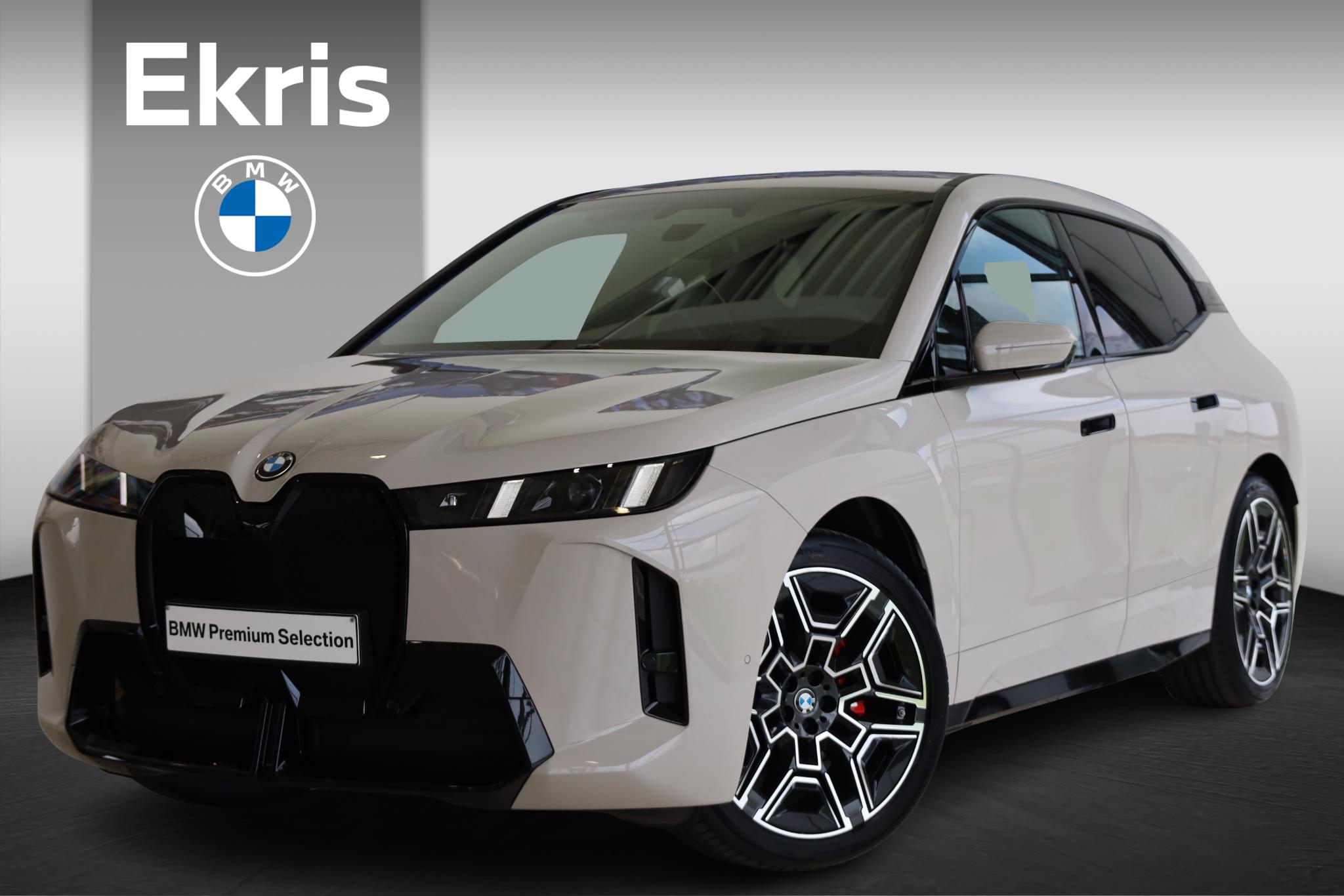 BMW iX xDrive60 - Afbeelding 1