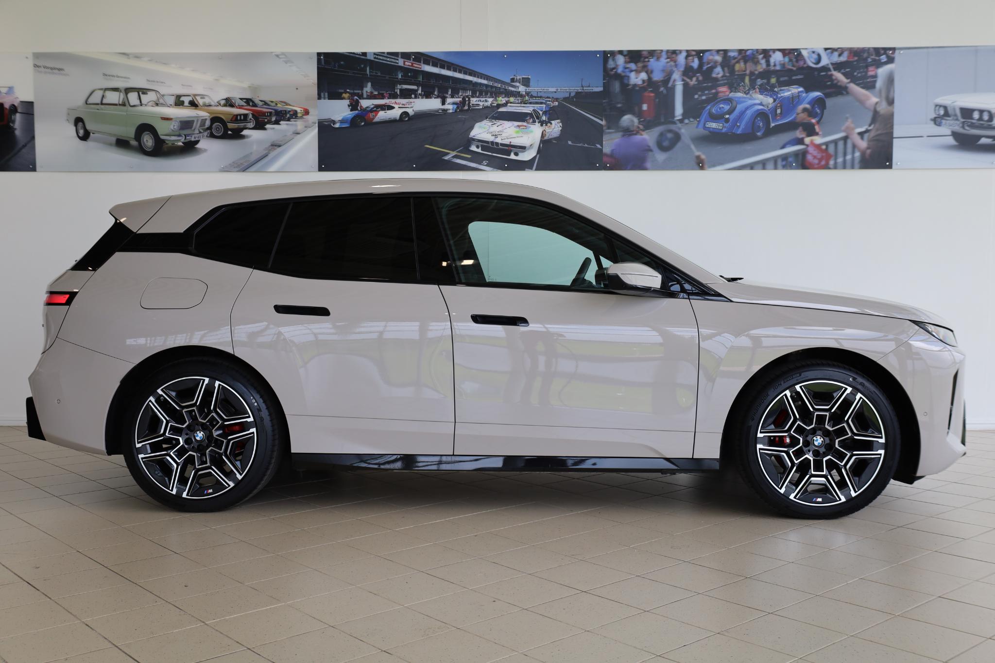 BMW iX xDrive60 - Afbeelding 3