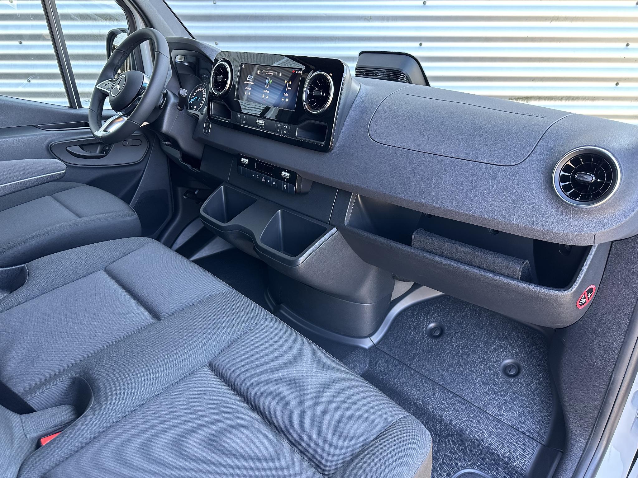 Mercedes-Benz eSprinter 314 L2H2 Pro 81kWh Wltp 296km Apple Carplay - Afbeelding 3