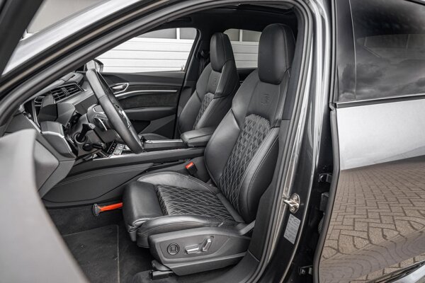 luxe lederen bekleding