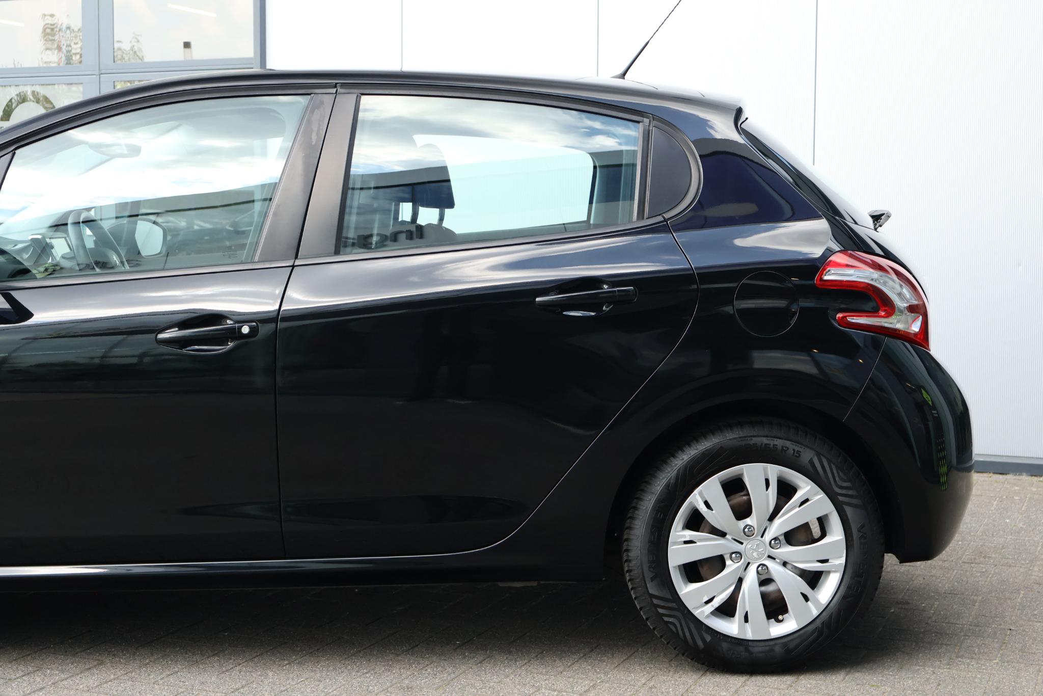 Peugeot 208 1.2 VTi Envy - Afbeelding 5