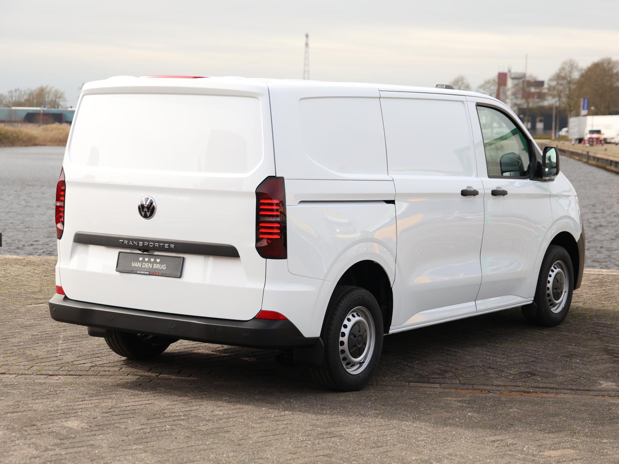 Volkswagen Transporter 2.0 TDI 150pk L1H1 Life - Afbeelding 5