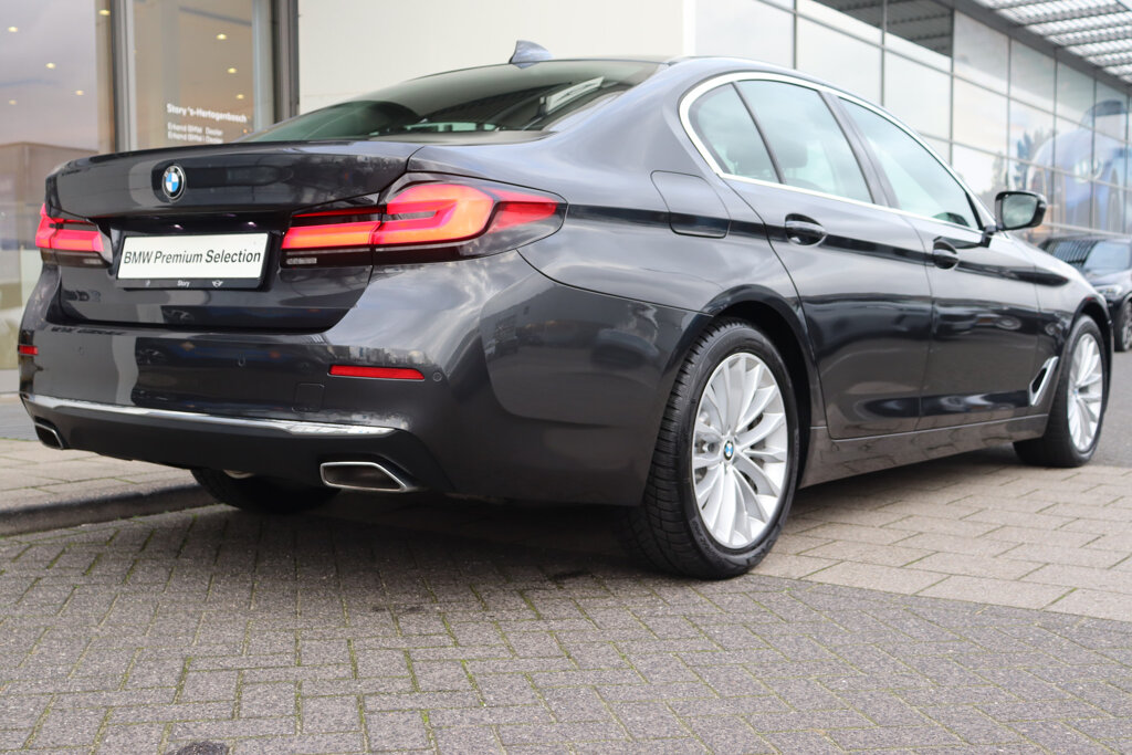 BMW 5 Serie 8