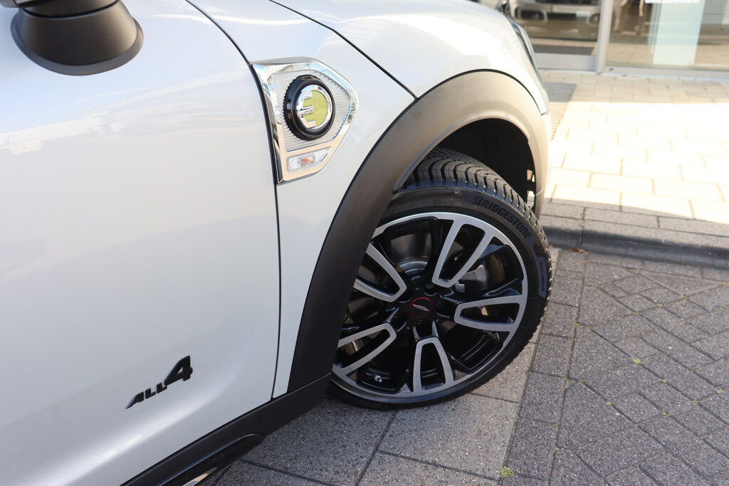 MINI Countryman 13