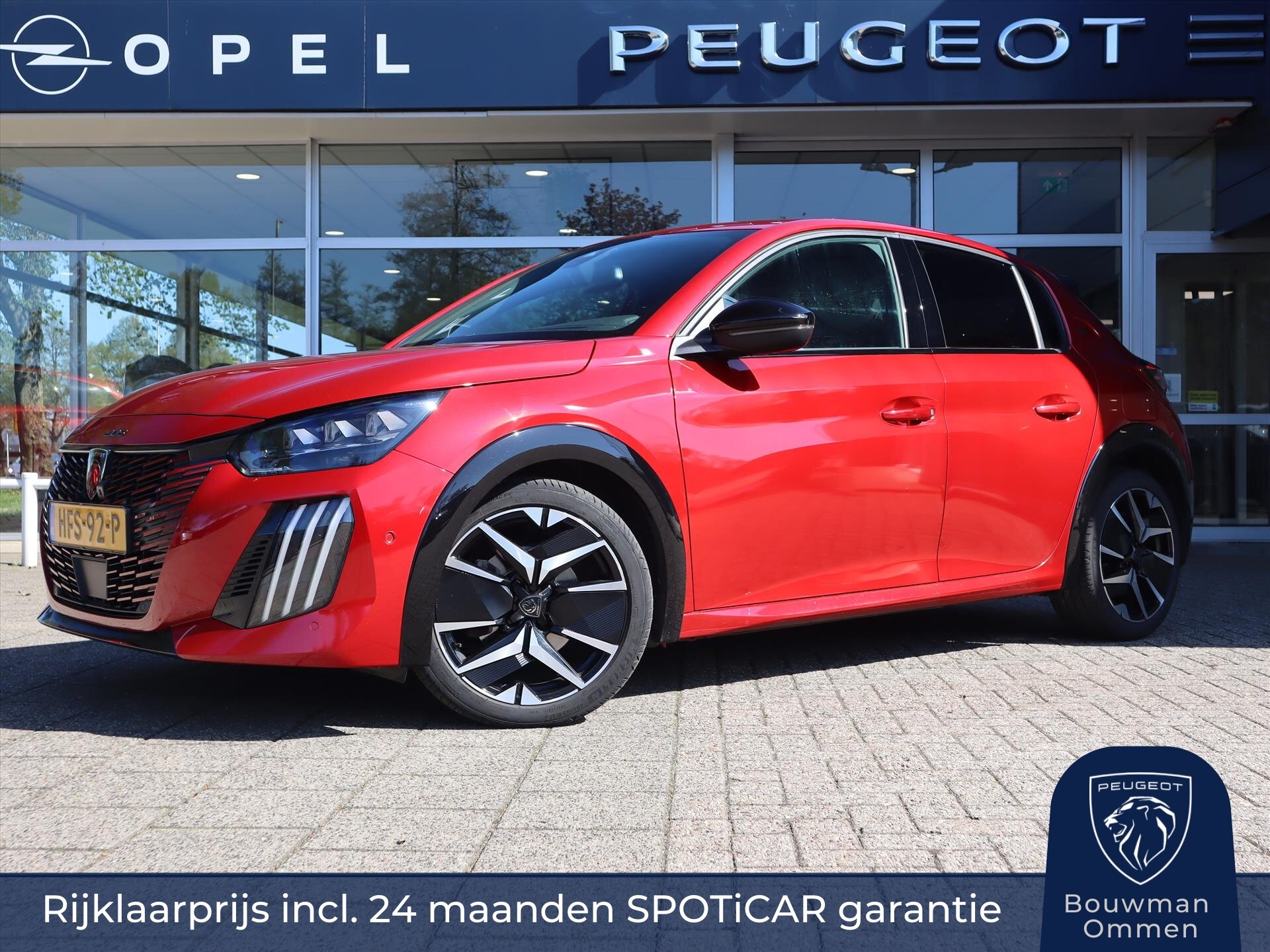 Peugeot 208 GT HYBRID 145pk e-DCS6 automaat, Rijklaarprijs, Camera voor en achter Adaptieve cruise control Keyless