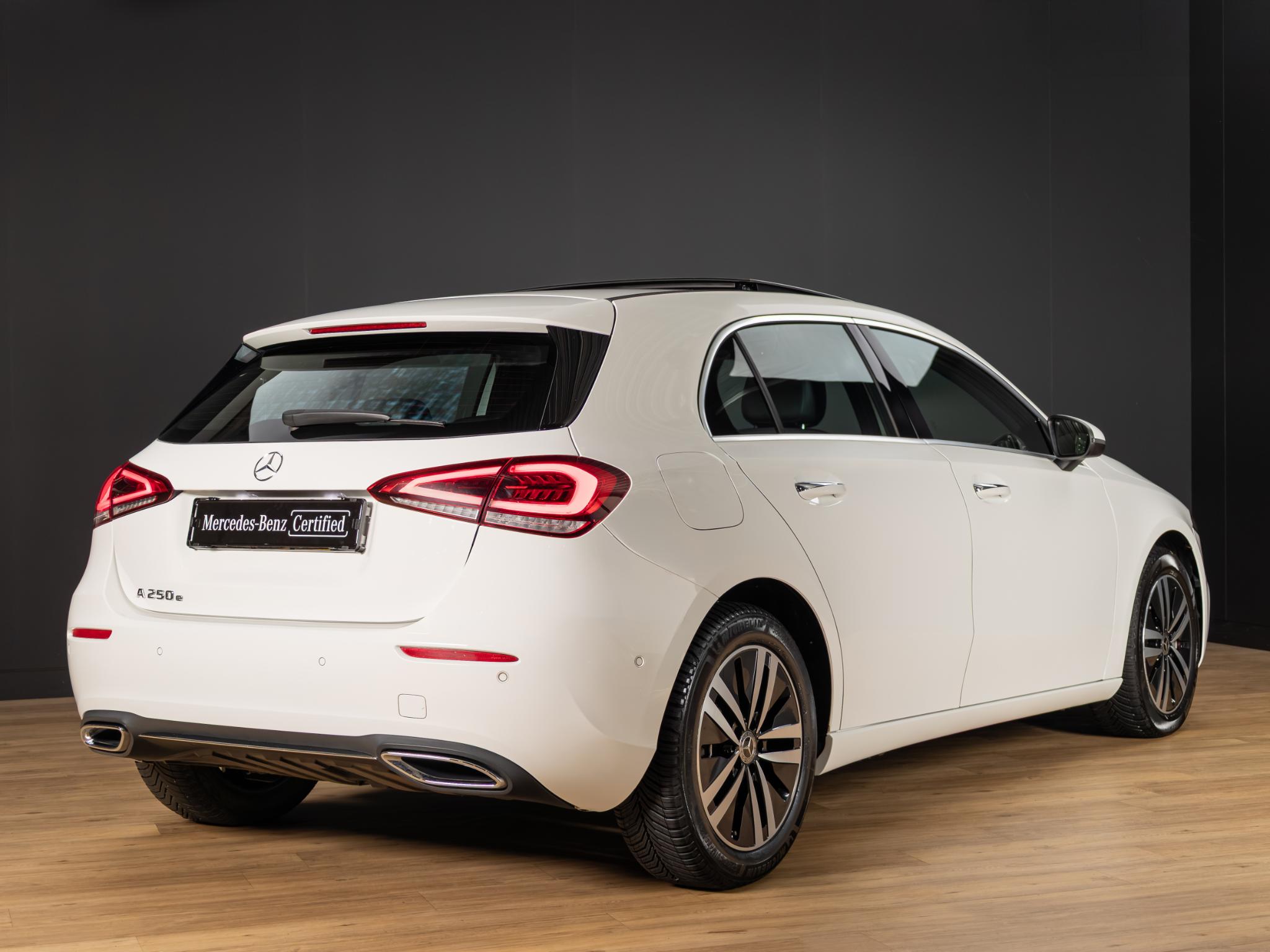 Mercedes-Benz A-Klasse Hatchback 250 e Business Solution Luxury Limited - Afbeelding 2