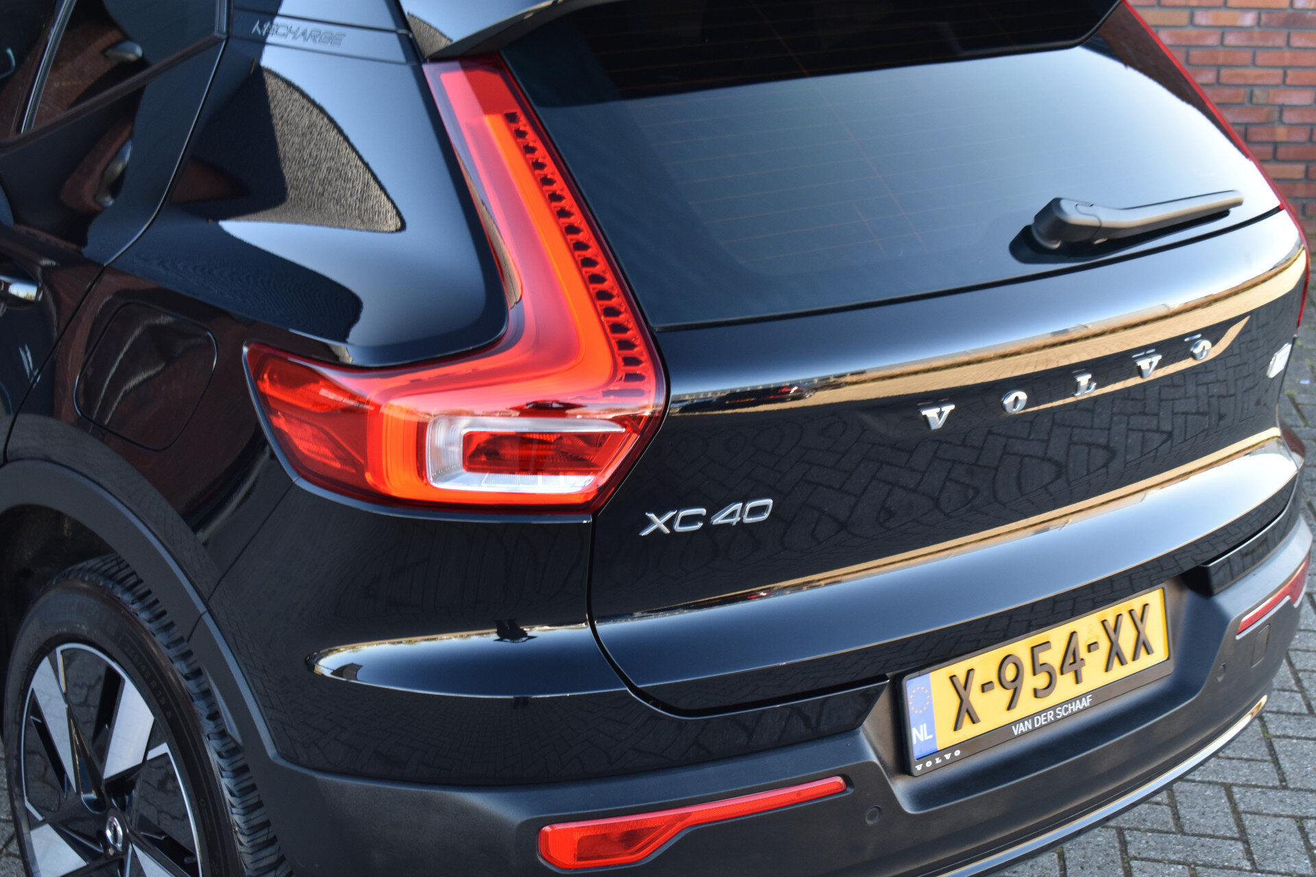 Volvo XC40 Extended Range 252PK Plus 82 kWh - Afbeelding 5