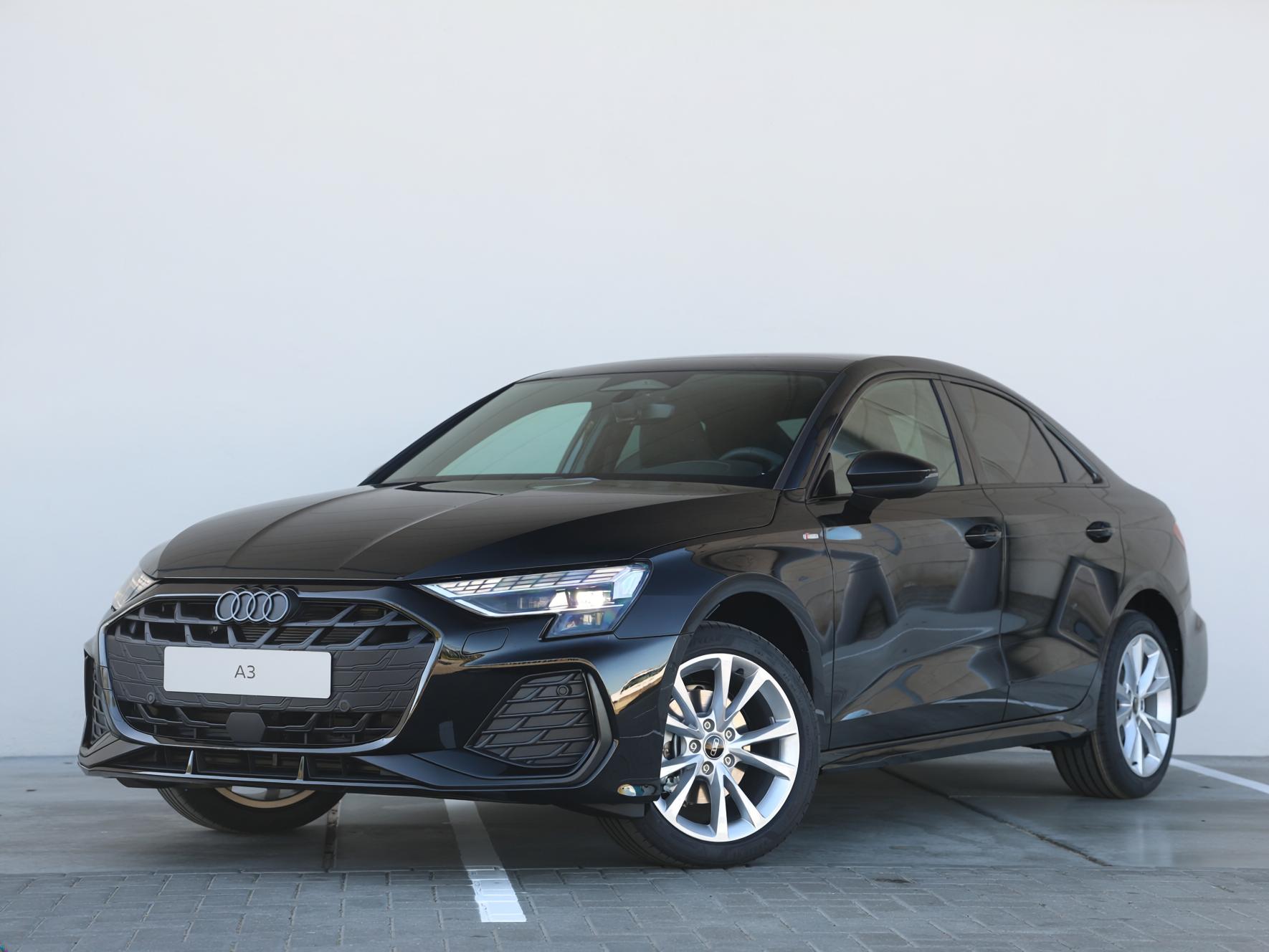 Audi A3 Limousine S edition 35 TFSI 110 kW / 150 PK Limousine 7 vers