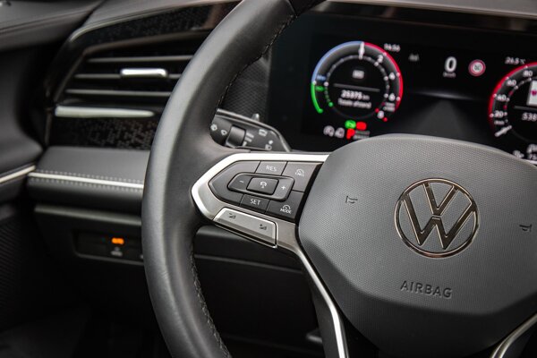 cruise control adaptief met Stop&Go en stuurhulp