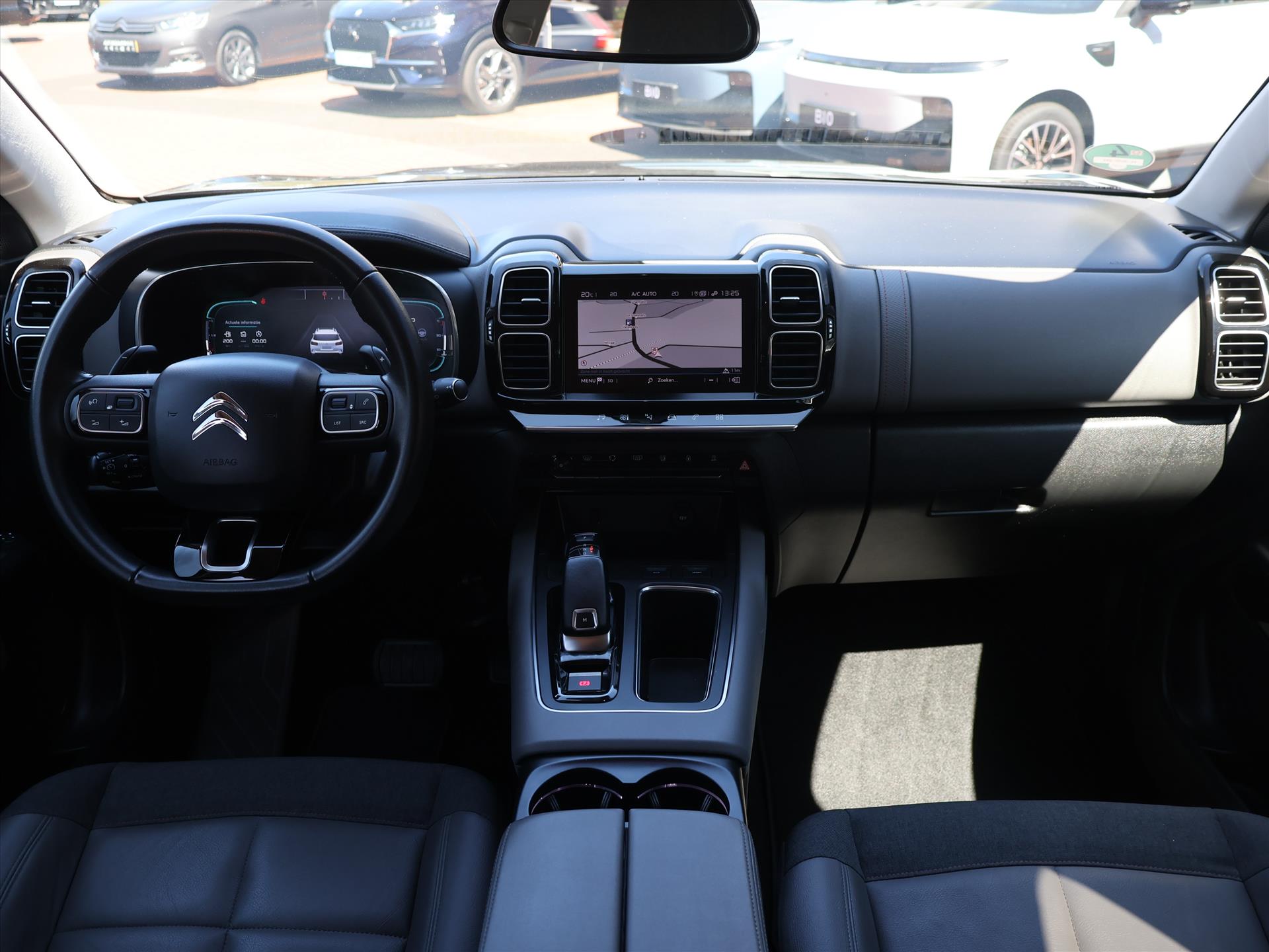 Citroën C5 Aircross PureTech 180PK S&S EAT8 Automaat Business Plus, Rijklaarprijs | Trekhaak | Adaptieve Cruise Control | Camera | Navigatie - Afbeelding 5