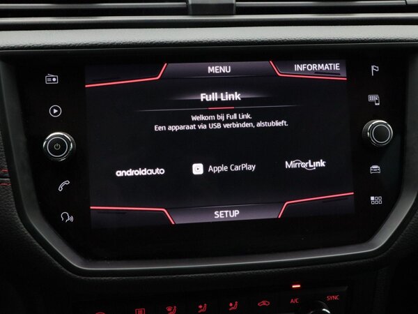 Apple Carplay/Android Auto