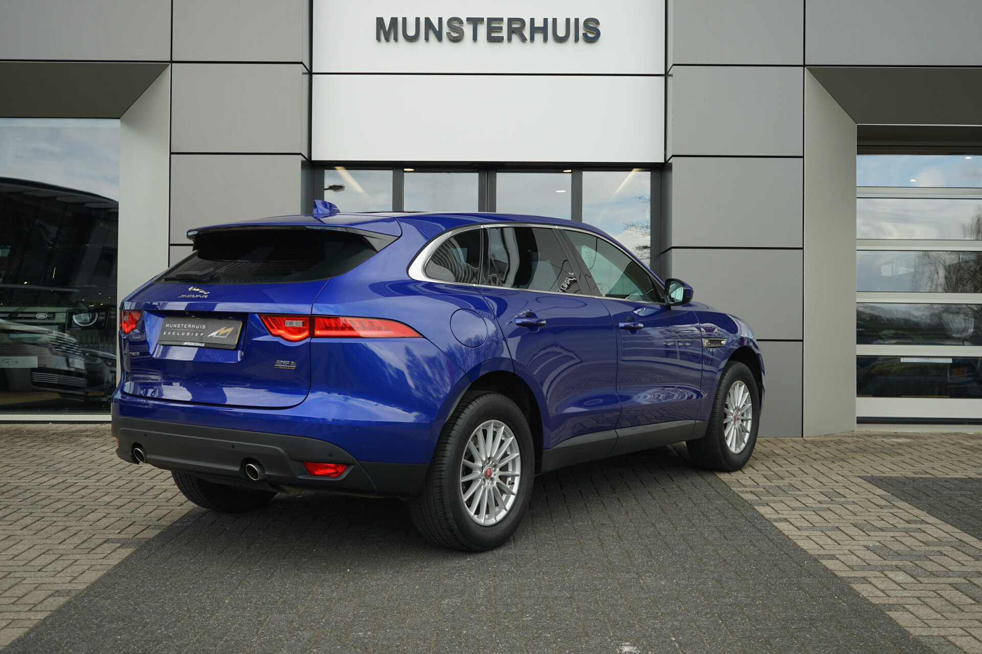 Jaguar F-PACE 2.0t AWD Pure - Afbeelding 2