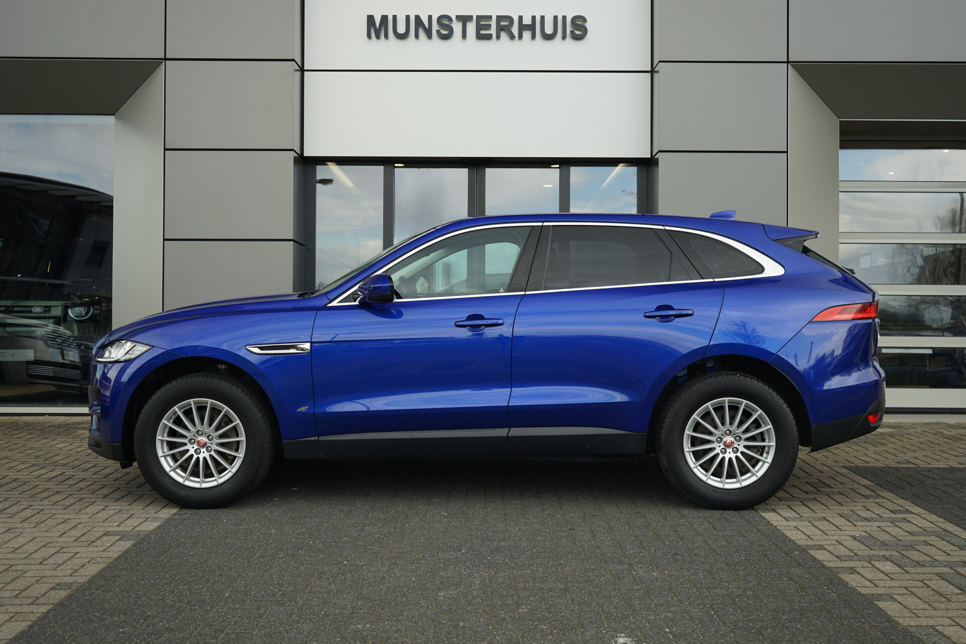 Jaguar F-PACE 2.0t AWD Pure - Afbeelding 5