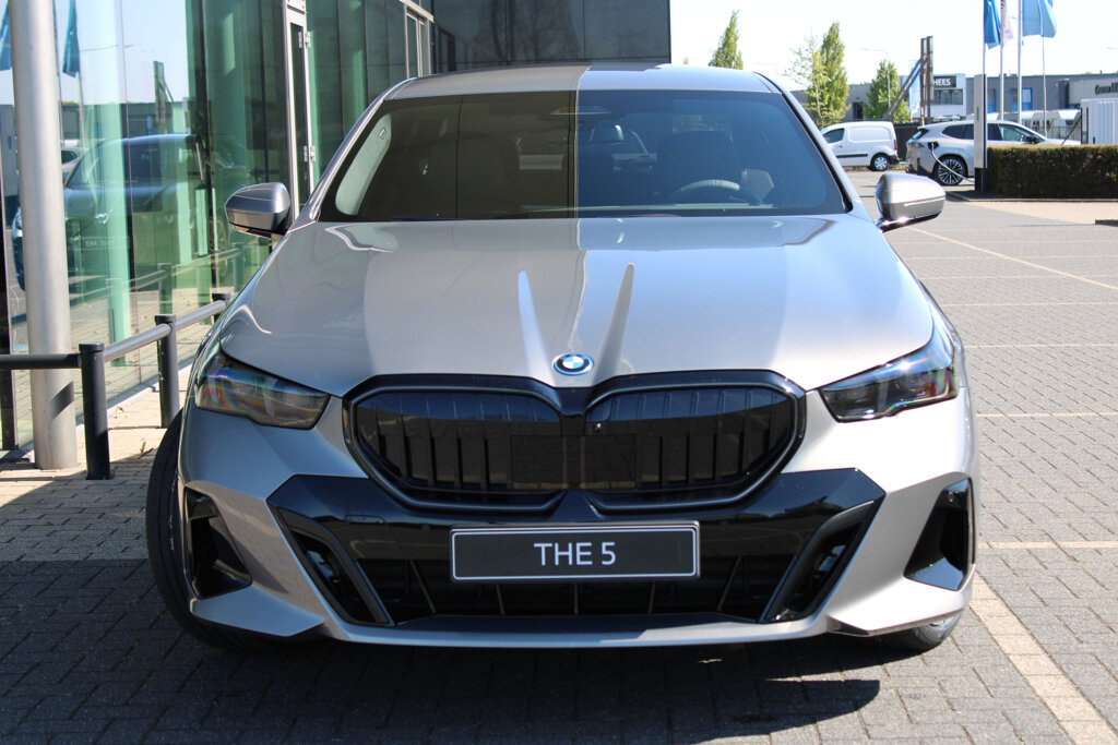 BMW 5 Serie 4