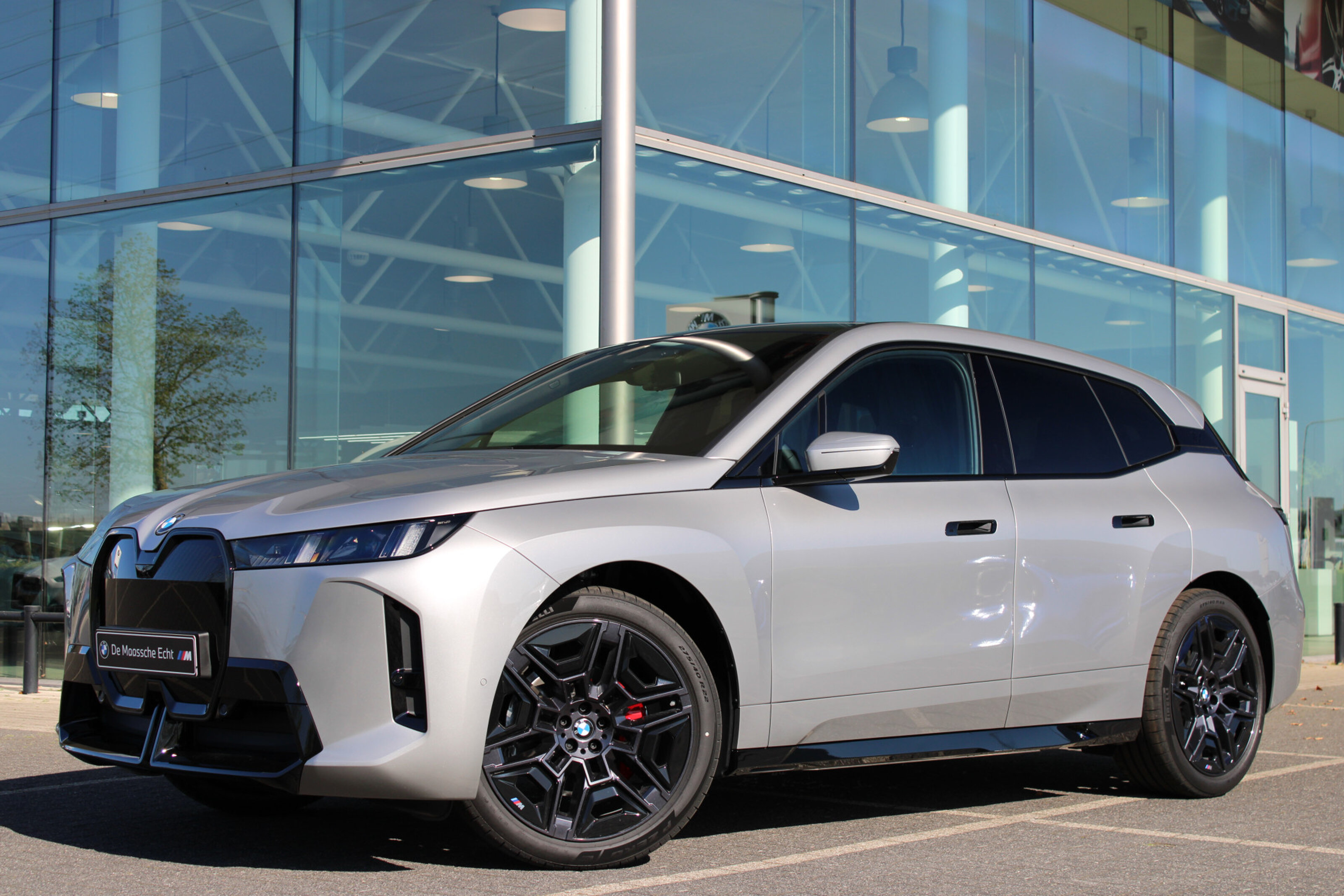 BMW iX xDrive45 M Sport