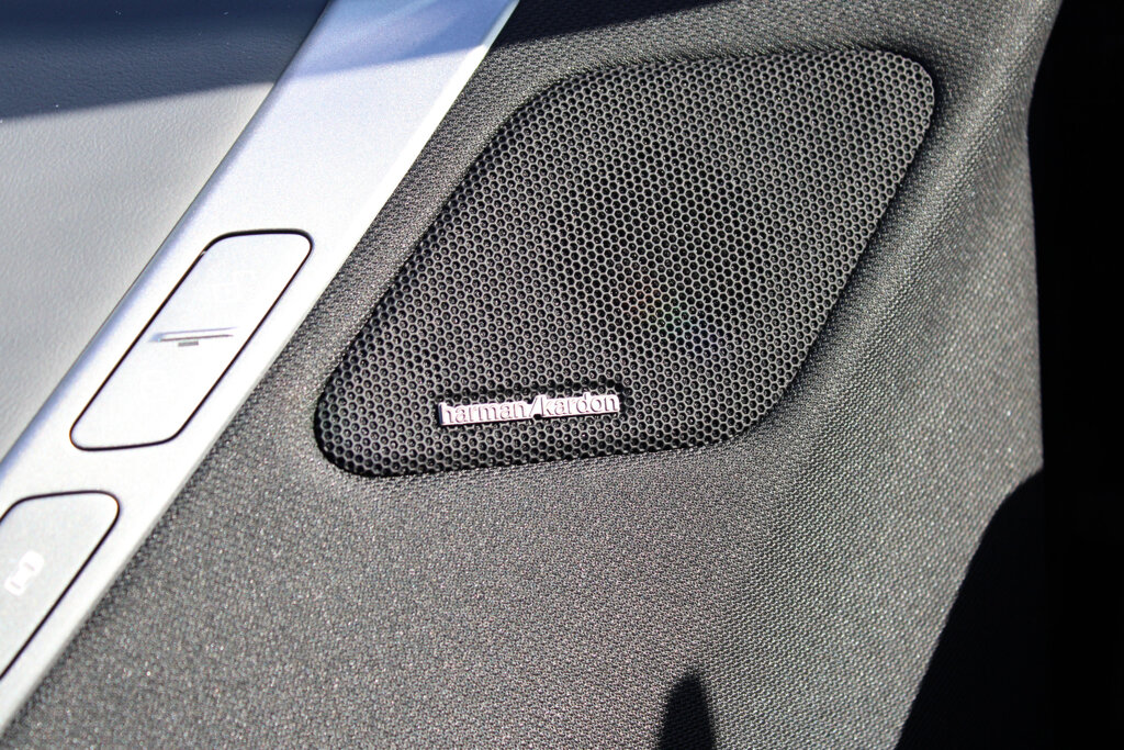 BMW iX 15
