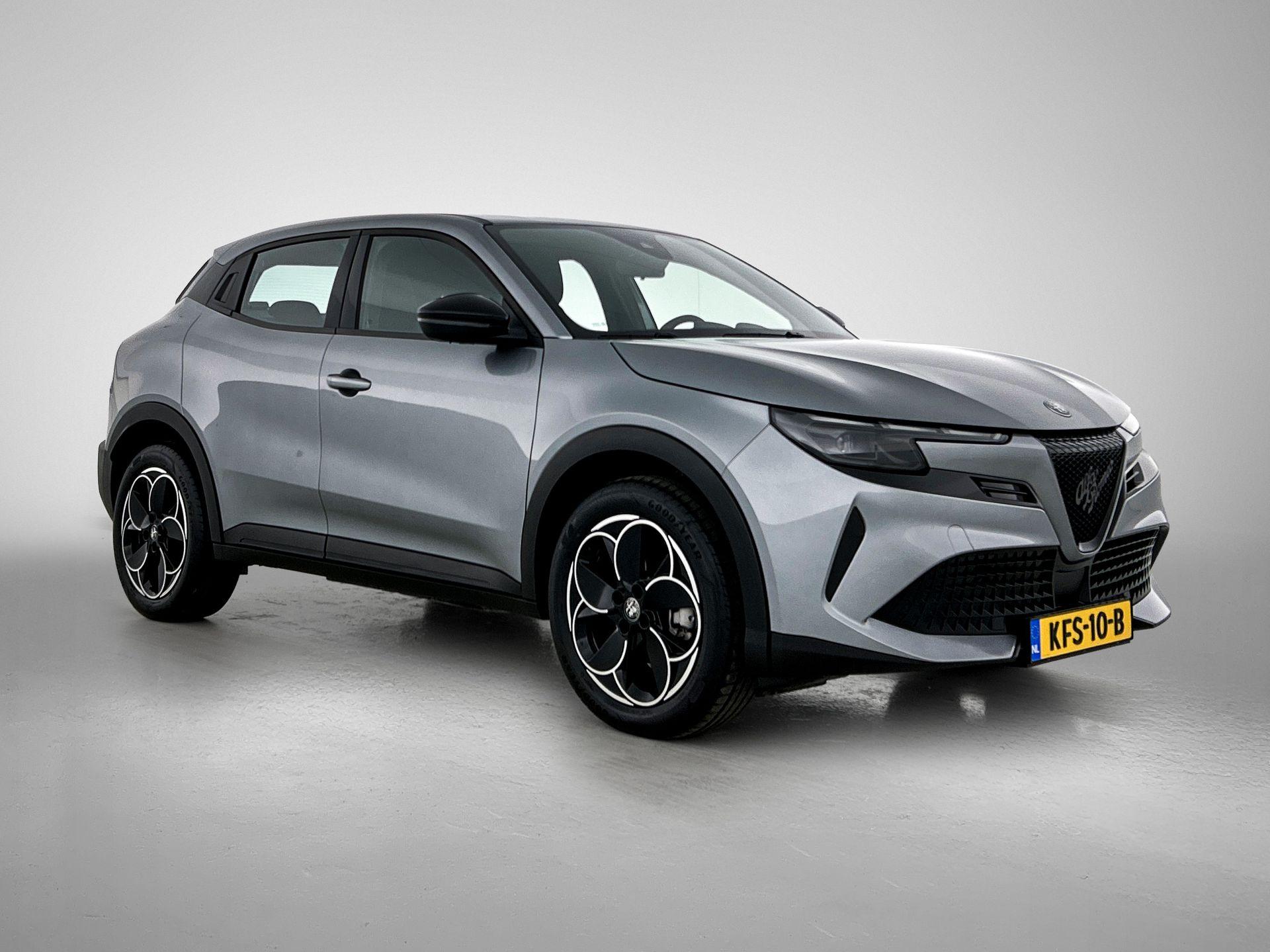 Alfa Romeo Junior Elettrica 54 kWh 156pk Automaat - Afbeelding 2