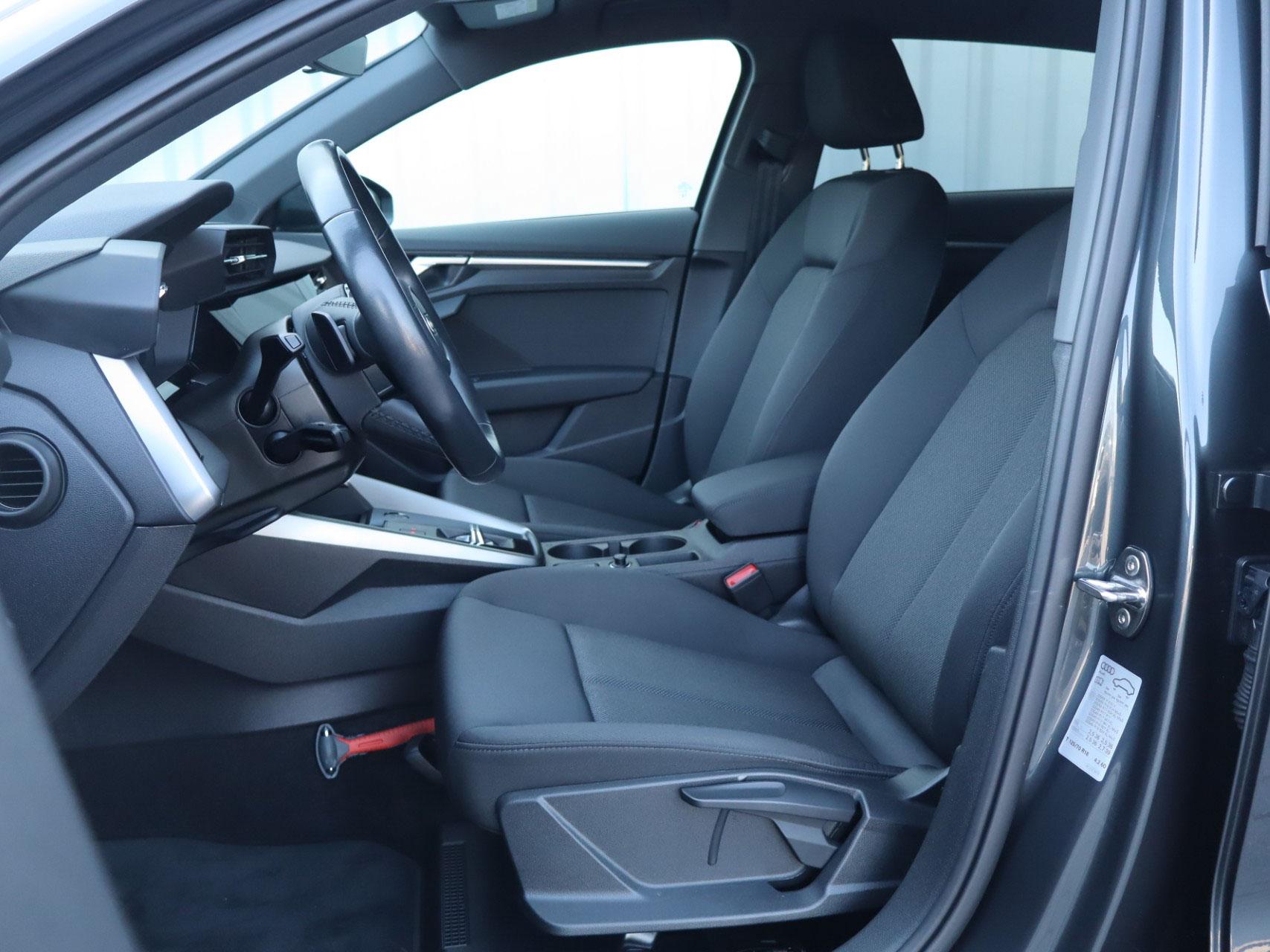 Audi A3 Sportback 30 TFSI 110pk S-tronic Pro Line - Afbeelding 4