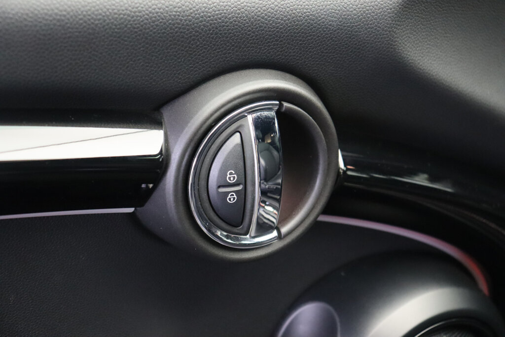 MINI Cooper 10