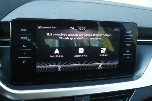Apple Carplay/Android Auto