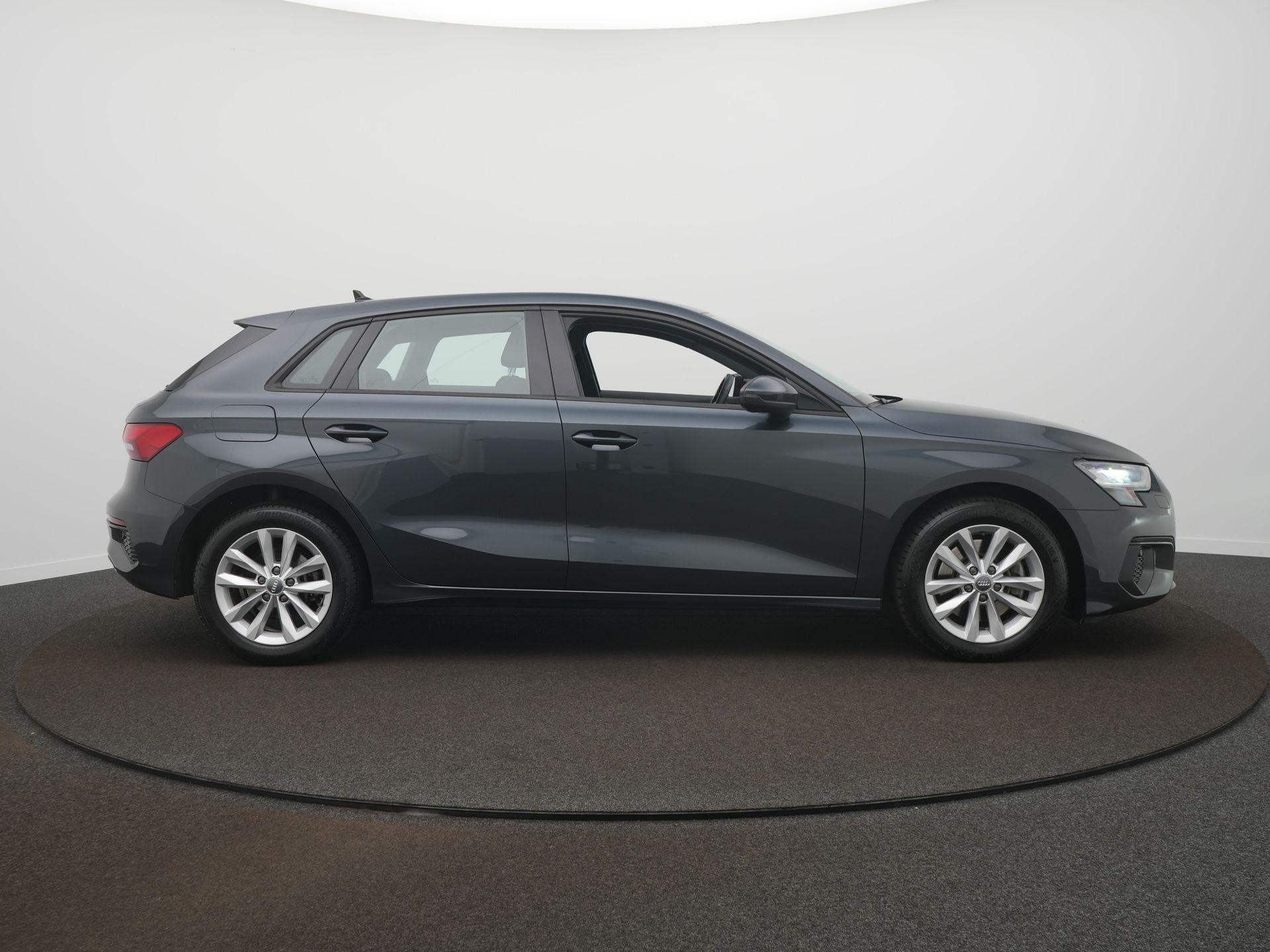 Audi A3 Sportback 35 TFSI Pro Line - Afbeelding 4