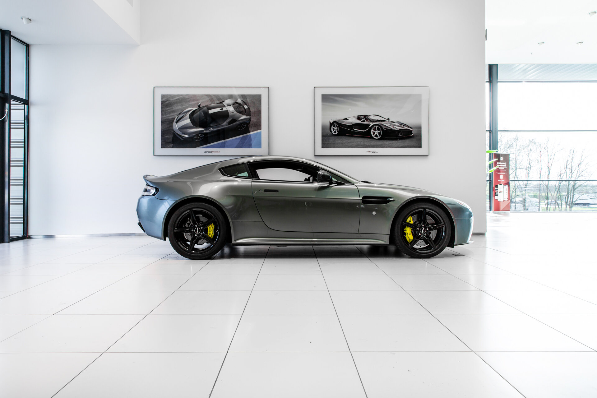 Aston Martin V8 Vantage AMR ~Munsterhuis Sportscars~ - Afbeelding 5