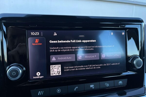Apple Carplay/Android Auto