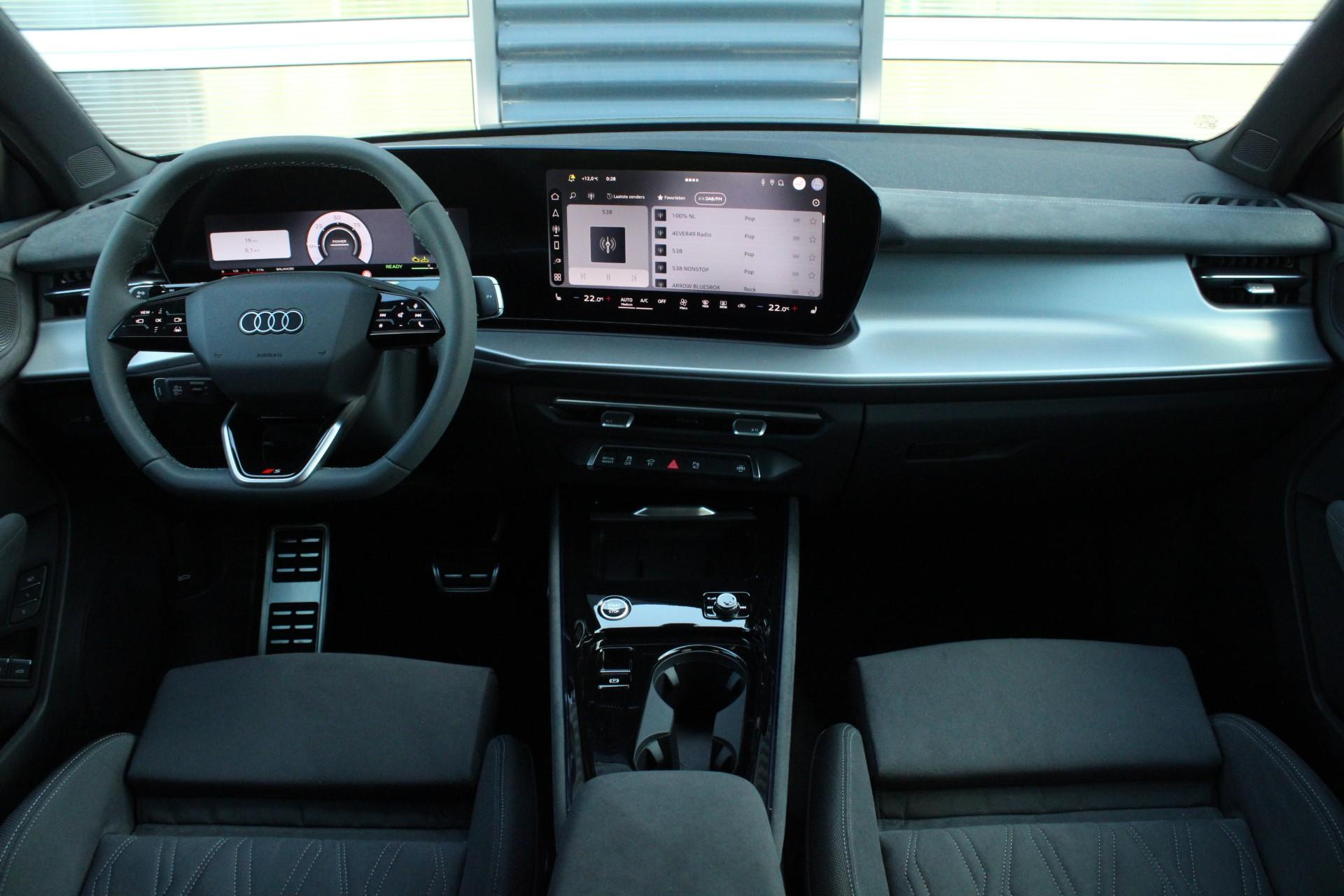 Audi Q3 1.5 e-hybrid 272pk S Edition - Afbeelding 5