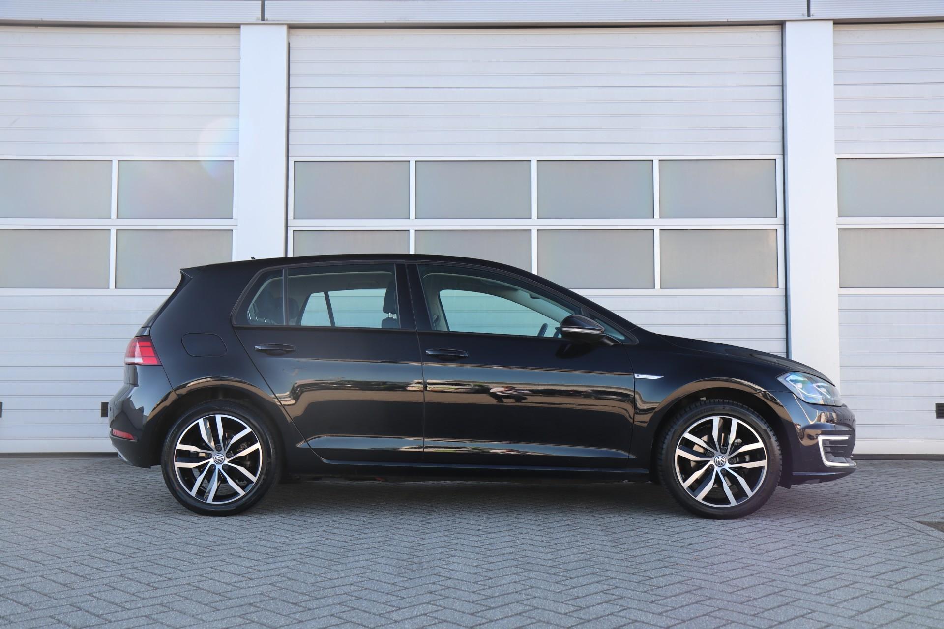 Volkswagen e-Golf 136pk E-DITION - Afbeelding 3