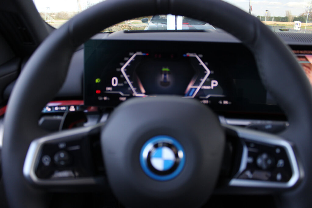 BMW i5 10