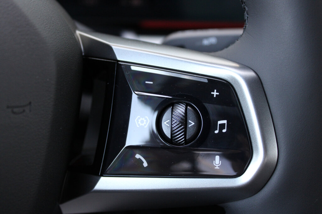 BMW i5 12