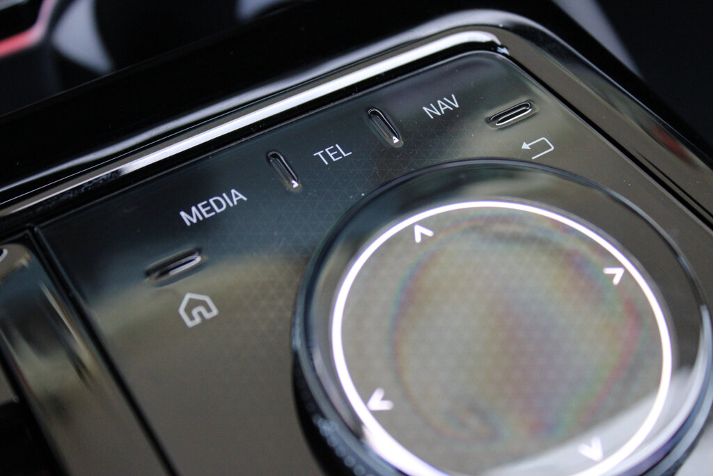 BMW i5 14