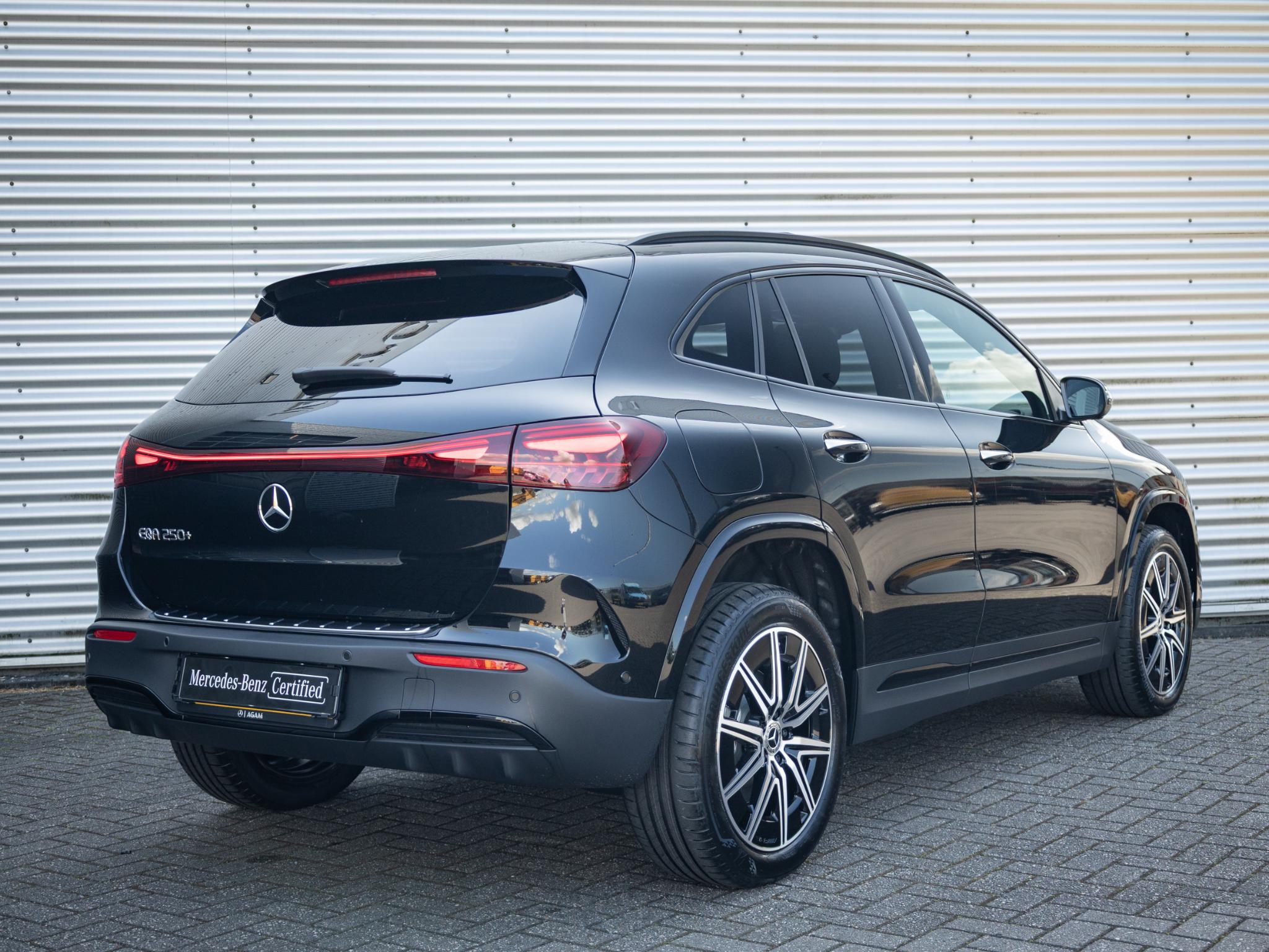 Mercedes-Benz EQA 250+ Business Solution AMG 71 kWh - Afbeelding 2