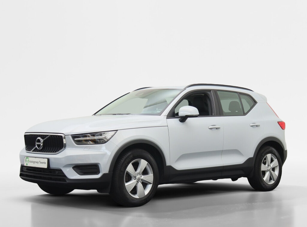 Volvo XC40 1.5 T3 Momentum | Navigatie | Stoelverwarming |