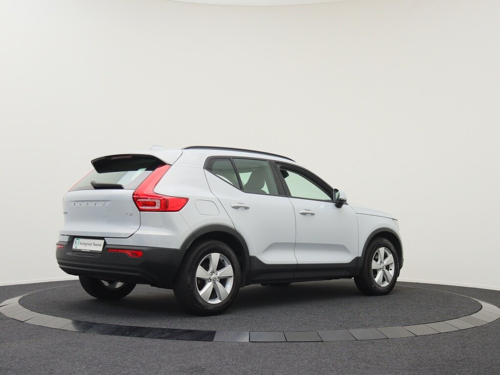 Volvo XC40 1.5 T3 Momentum | Navigatie | Stoelverwarming | - Afbeelding 2