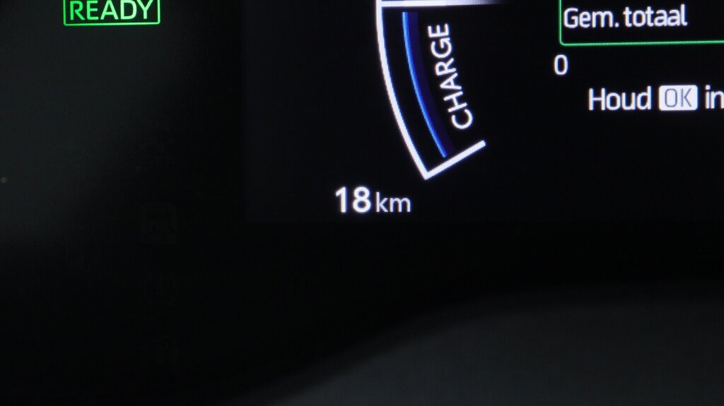 Toyota Yaris Cross 1.5 Hybrid 130 Dynamic | Winterpack | Achteruitrijcamera | - Afbeelding 4