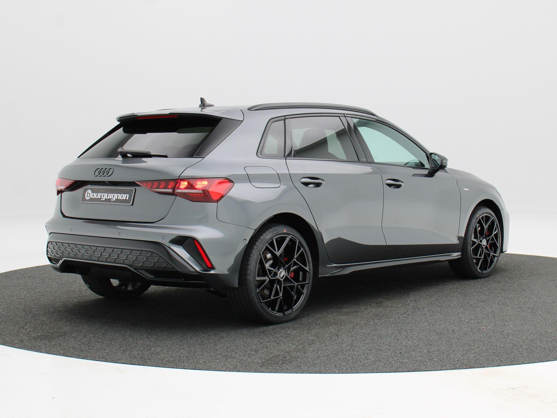 Audi A3 Sportback 45 TFSi e 272 Pk S-Line Competition - Afbeelding 2