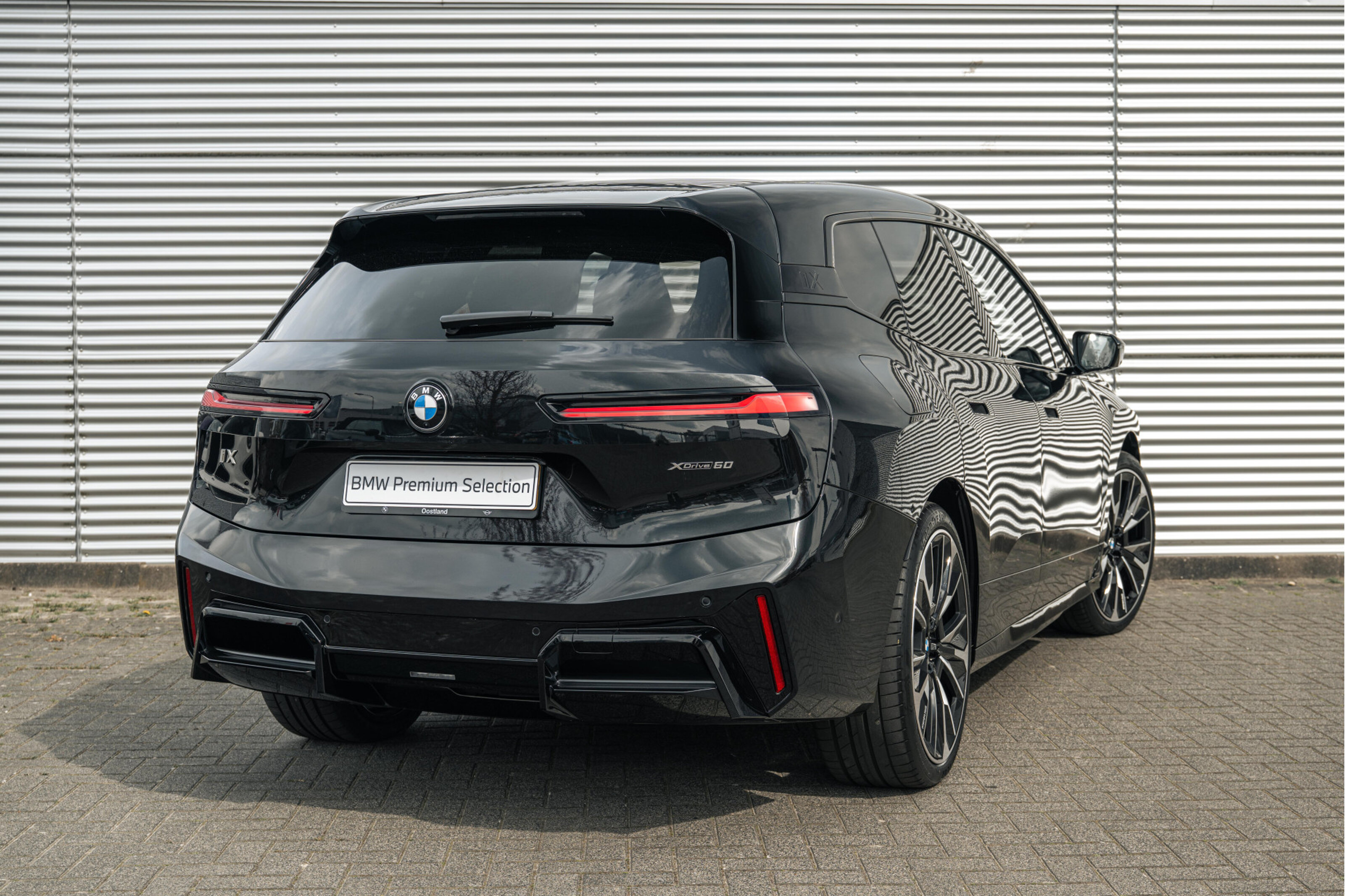 BMW iX xDrive60 M Sport