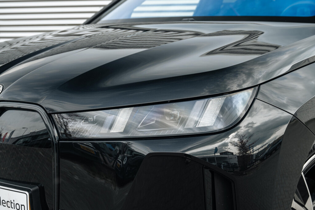 BMW iX 6