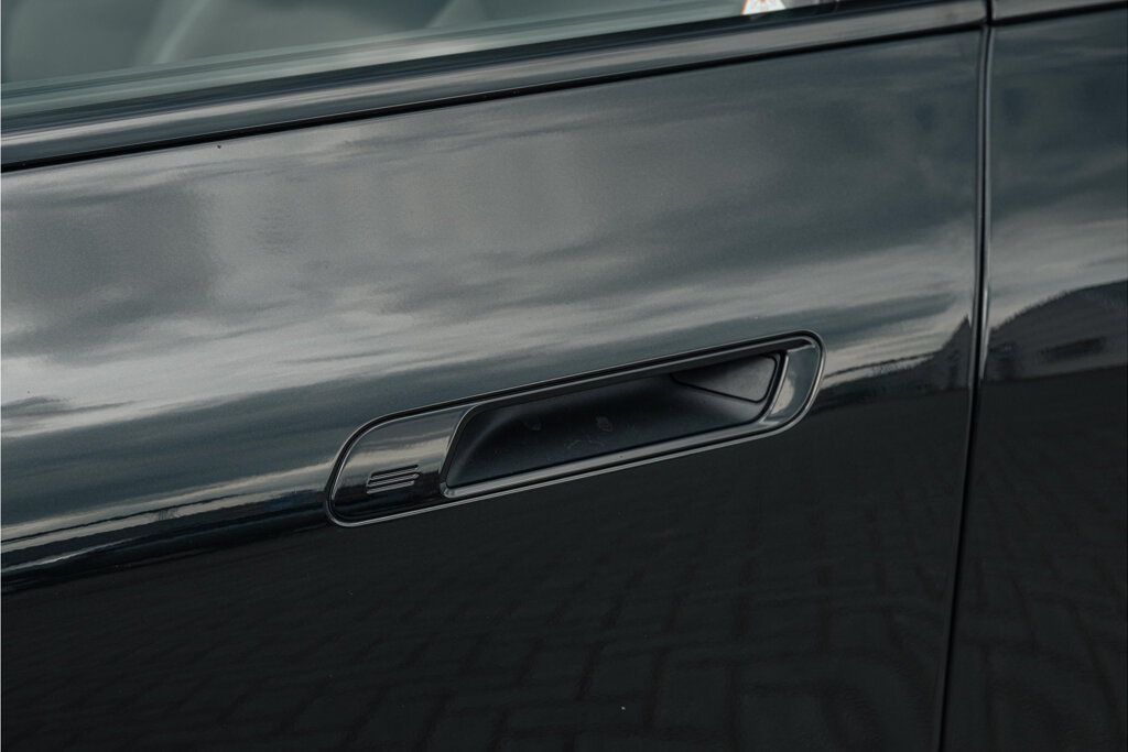 BMW iX 9