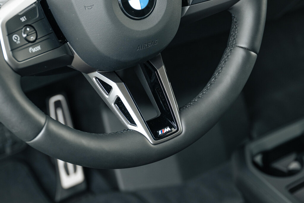 BMW iX 31