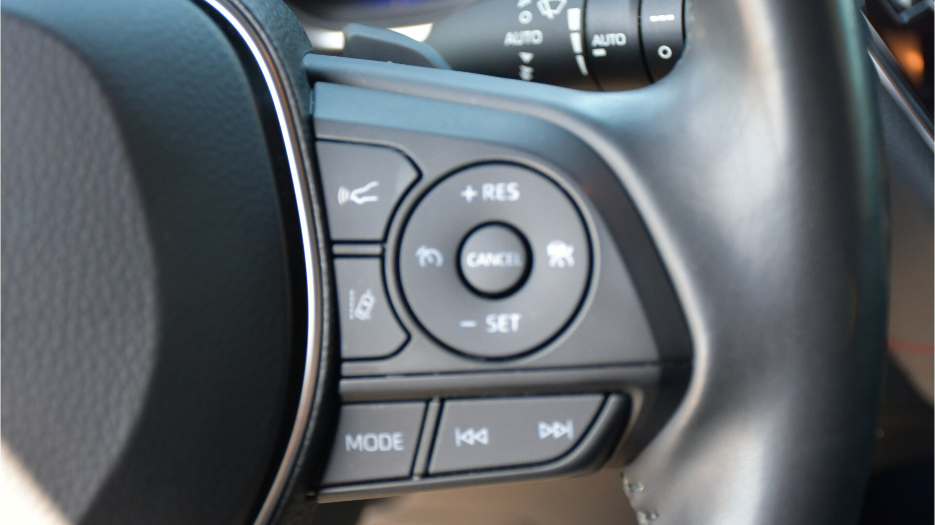 Toyota Corolla 2.0 Hybrid Executive Automaat 184pk - Afbeelding 5