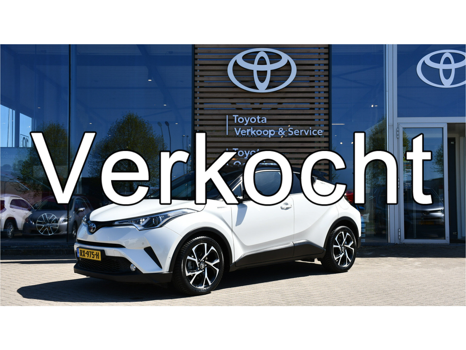 Toyota C-HR 1.8 Hybrid Bi-Tone Plus Limited Automaat 122pk