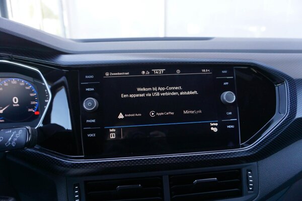Apple Carplay/Android Auto