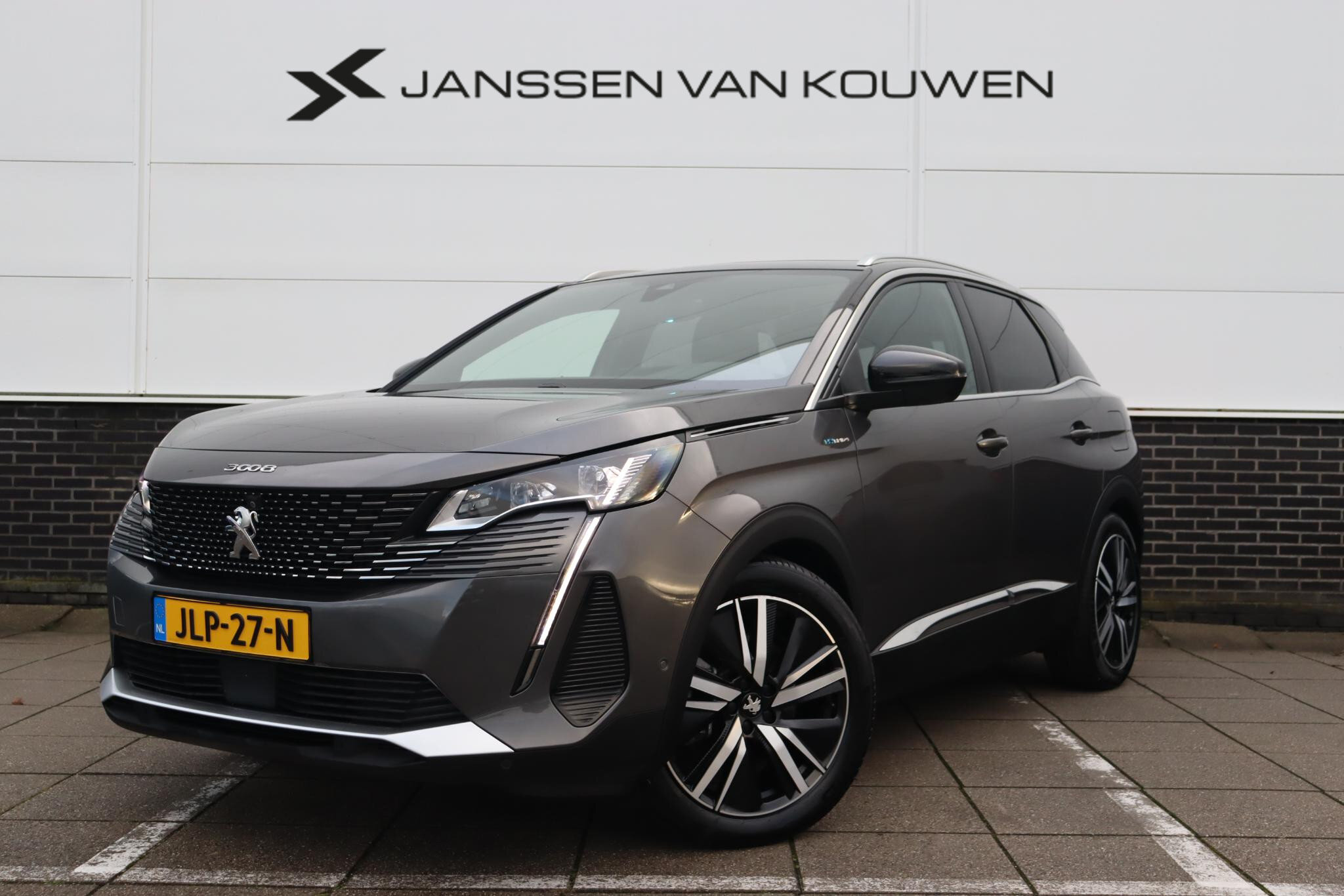 Peugeot 3008 1.6 HYbrid4 300 GT