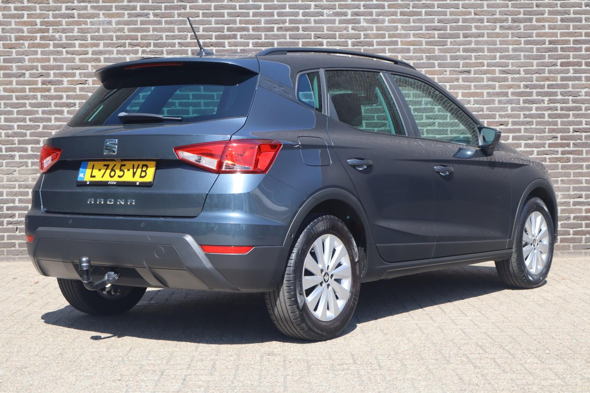SEAT Arona 1.0 TSI 95pk Style Business Intense - Afbeelding 2