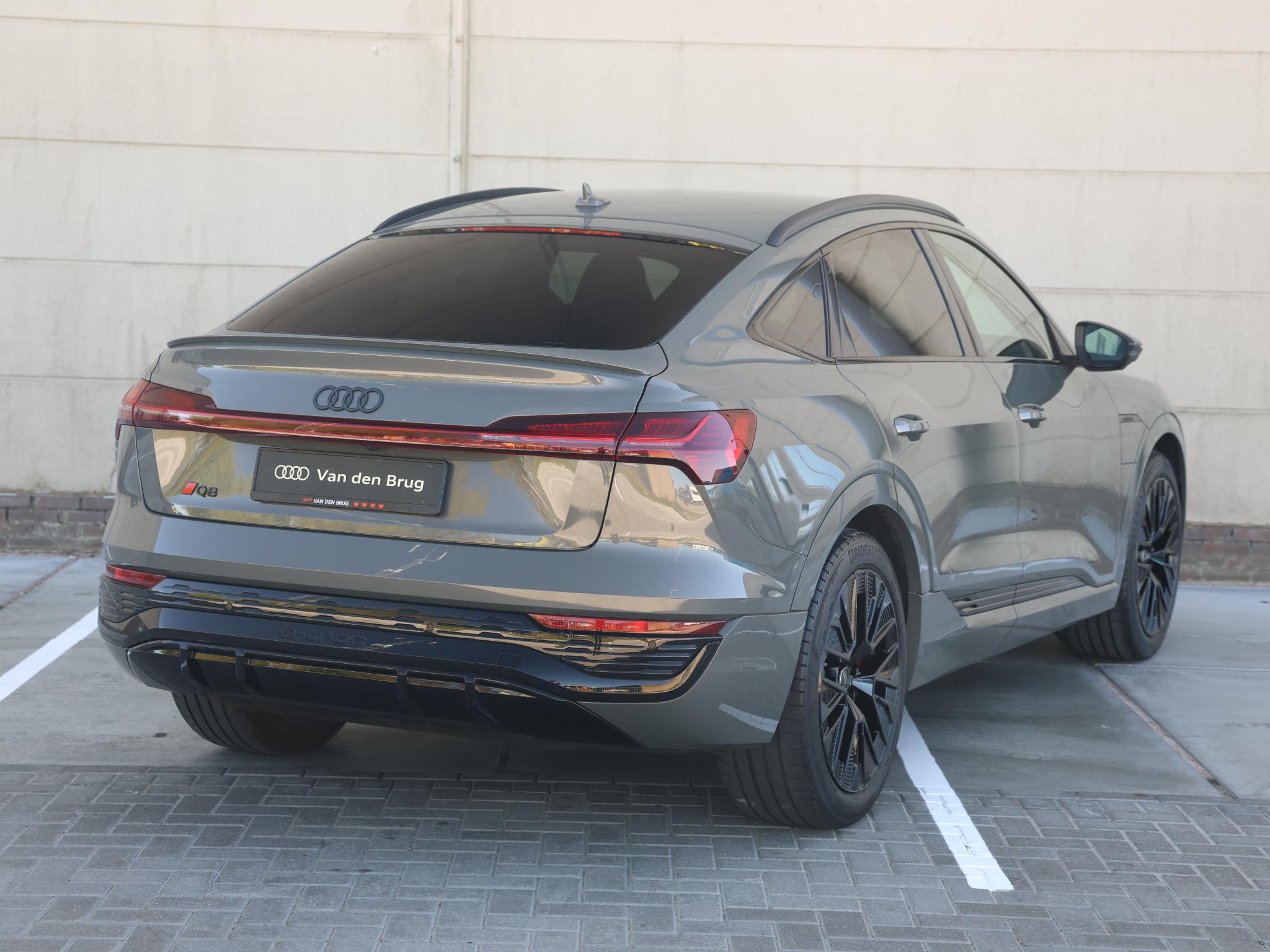 Audi Q8 Sportback e-tron 55 quattro S Edition Competition 115 kWh - Afbeelding 5
